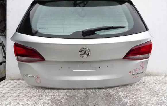 Opel Astra K Tailgate/trunk/boot lid 