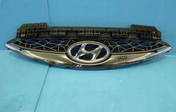 Hyundai ix20 Front bumper upper radiator grill