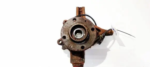 Peugeot 308 Front wheel hub