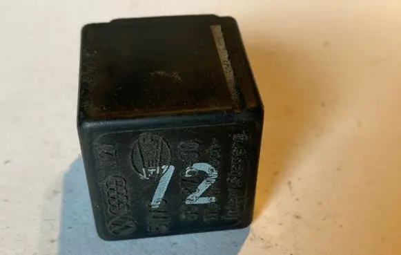 Volkswagen Golf IV Other relay 191955529