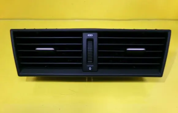 Dash center air vent grill