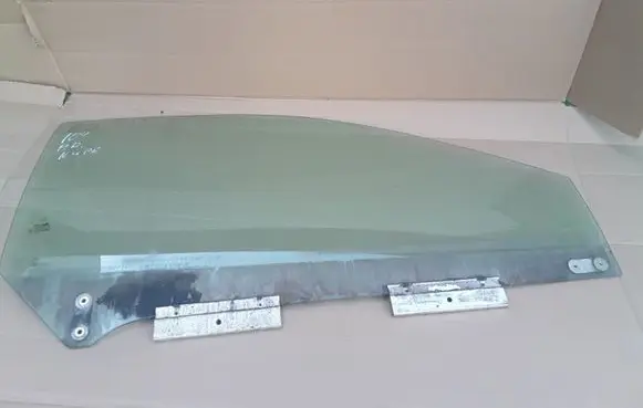 Peugeot 406 Front door window glass four-door E243R000982 DOT36AS2M24
