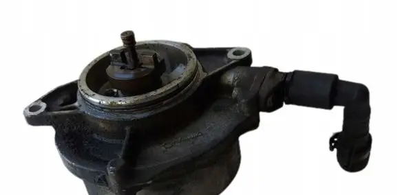 Volkswagen Touareg I Vacuum line/pipe/hose 057145100ac4car