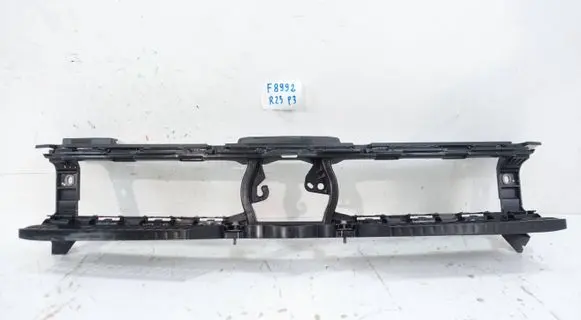 Volkswagen Polo VI Radiator trim 2GS805705E