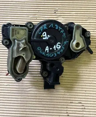 Volkswagen Jetta USA Oil breather separator 06K103495AC