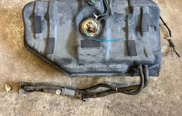 Chevrolet Lacetti Fuel tank