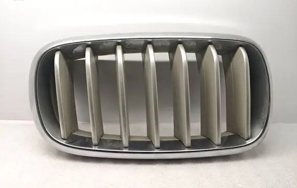 BMW X5 F15 Front bumper upper radiator grill 7316076 7316054 7316058