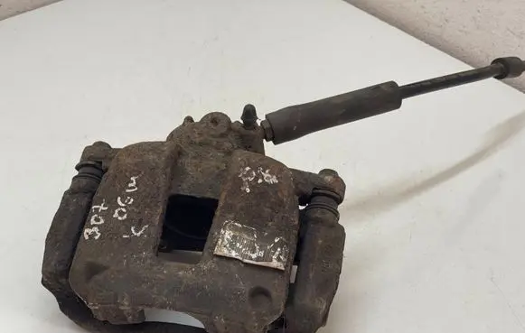 Peugeot 307 Front brake caliper
