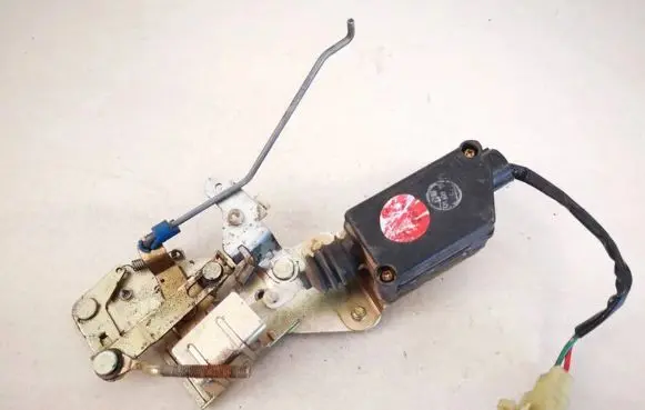 KIA Carnival Central locking motor 