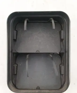 Nissan X-Trail T32 Quarter panel pressure vent 768055HA0A