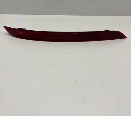 Volvo XC60 Rear tail light reflector 32133451