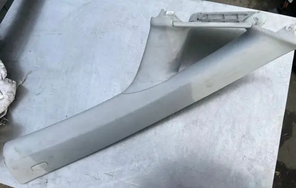 Volkswagen Touran I (A) pillar trim 1t0867234