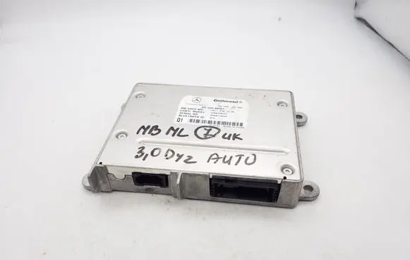 Mercedes-Benz CLS C219 Bluetooth control unit module A2118701885 DM60174622