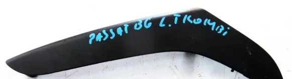Volkswagen PASSAT B6 Rear door handle trim 3C4867371A