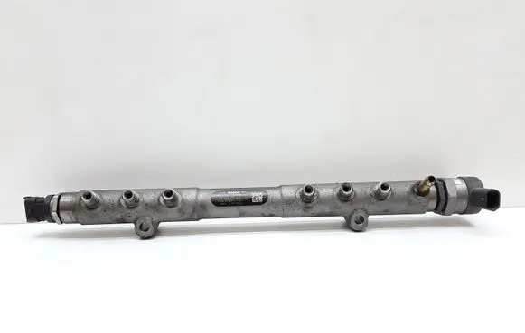 Volvo XC90 Fuel main line pipe 0445215023 30777554