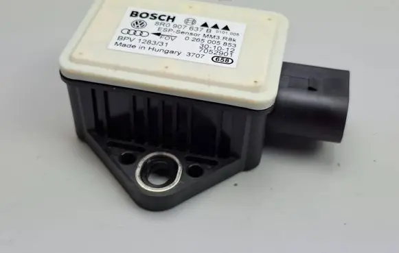Audi A4 S4 B8 8K ESP acceleration yaw rate sensor 8R0907637B 0265005853 7052901