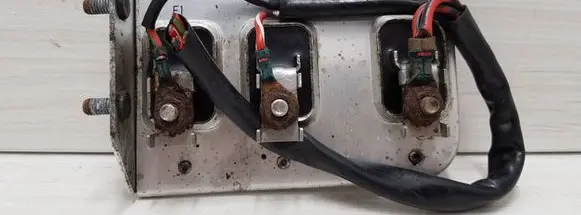 Audi A4 S4 B6 8E 8H Coolant fan relay 8D0959493A