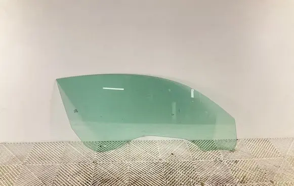 Audi TT TTS Mk2 Front door window/glass (coupe) 