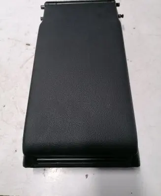 Mercedes-Benz E W212 Rear seat armrest 