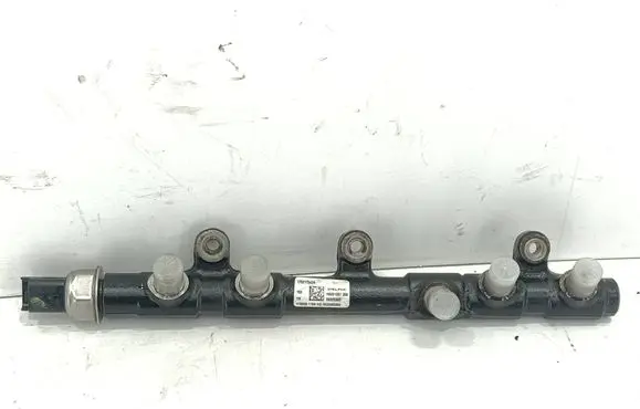 Renault Master III Fuel main line pipe 175217543R 28325380 H8201257368