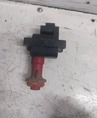 Nissan Sunny High voltage ignition coil 2243359S11 MCP200