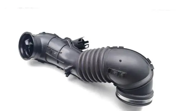 BMW 1 E82 E88 Air intake hose/pipe 7804846 13717804846 58650910