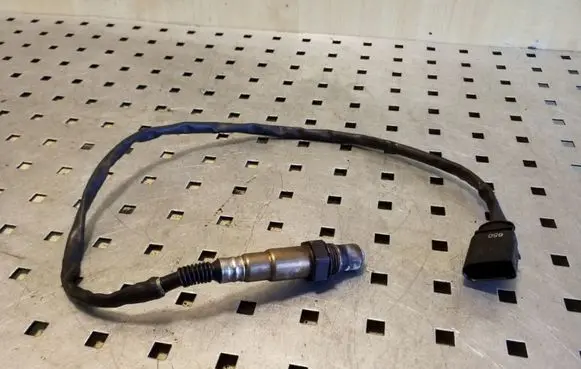 Audi A5 8T 8F Lambda probe sensor 06H906262 0258010007