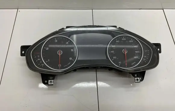 Audi A7 S7 4G Speedometer (instrument cluster) 4G8920981K