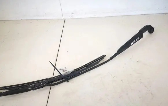 Audi 80 90 S2 B4 Front wiper blade arm 893955407