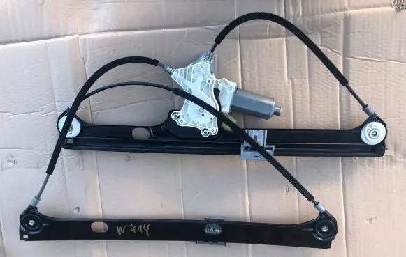 Mercedes-Benz Vaneo W414 Front door window regulator with motor A2308201042