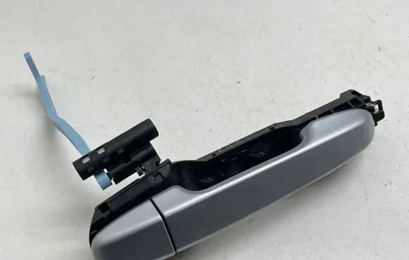 Subaru Crosstrek III Rear door exterior handle 62142FN00A 62142FN000 61139FL20A