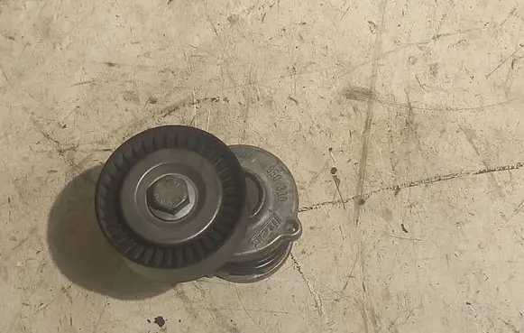 Audi A6 S6 C6 4F Generator/alternator belt tensioner 950330