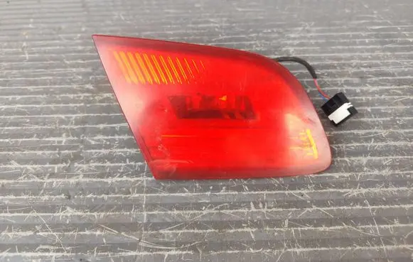 BMW 3 E92 E93 Tailgate rear/tail lights 7162303