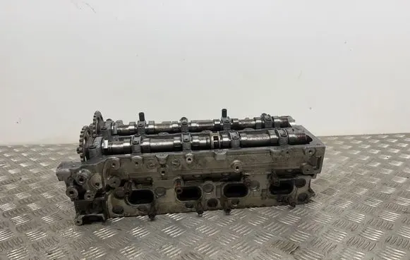Mercedes-Benz B W246 W242 Engine head R651016