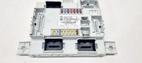 Alfa Romeo Giulia Comfort/convenience module 50563866 50555143 503441720205