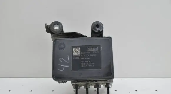 Lincoln MKZ II ABS Pump DG962C405AH