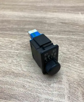 Mazda 626 Headlight level height control switch 2702 WithPlug