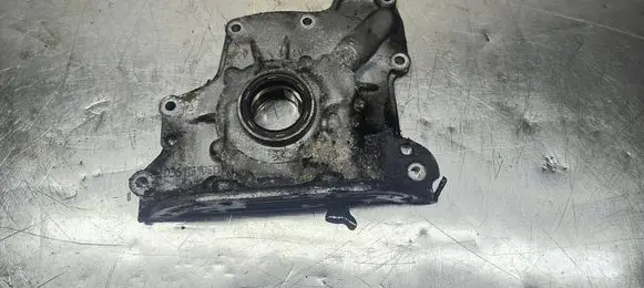 Volkswagen Polo Oil pump 036115105D