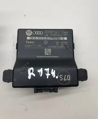 Volkswagen PASSAT B6 Gateway control module 3C0907530C 3C0907951A