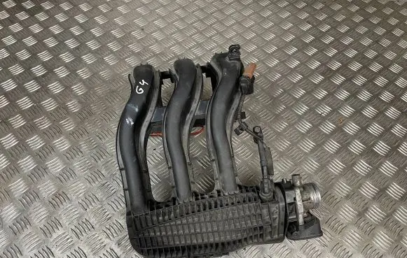 Peugeot 208 Intake manifold 9673622380