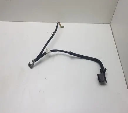 Volkswagen PASSAT B7 USA Positive cable (battery) 5C0971228N