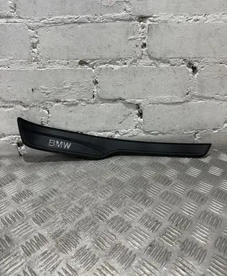 BMW 3 E90 E91 Other sill/pillar trim element 7060285