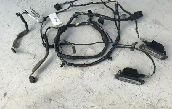 Opel Astra J Tailgate/trunk wiring harness 13311891