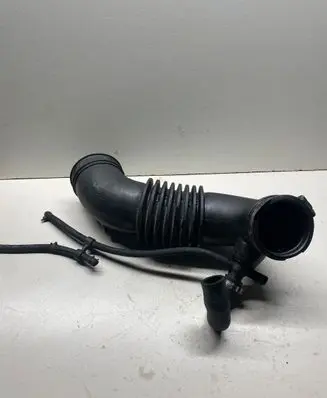 Volvo S70 V70 V70 XC Intercooler hose/pipe 9185897