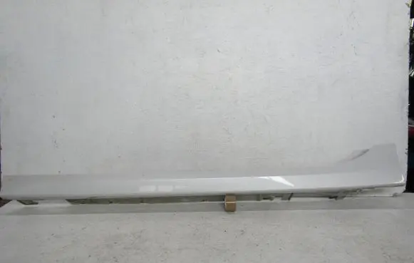 BMW 1 F40 Sill 7461381