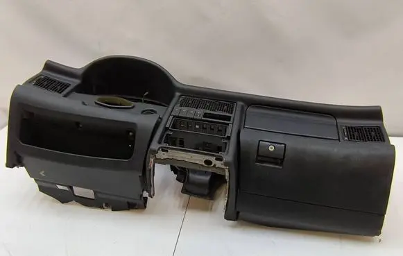 Audi 80 90 S2 B4 Dashboard 8A1857003F 8A1857035A 8A1863075
