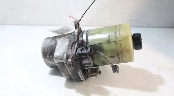 Ford C-MAX I Power steering pump