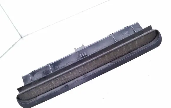 Volvo S70 V70 V70 XC Third/center stoplight 9151490