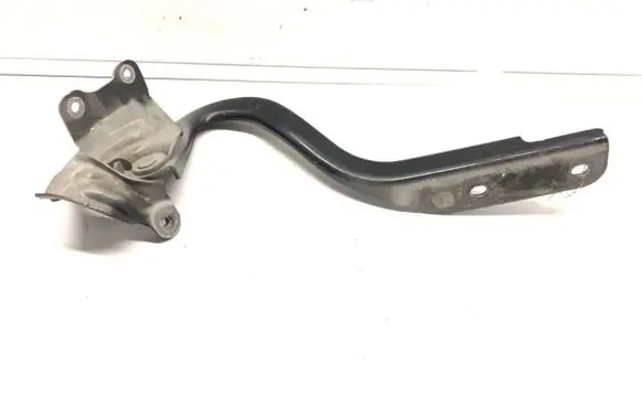 Suzuki Swift II Engine bonnet/hood hinges