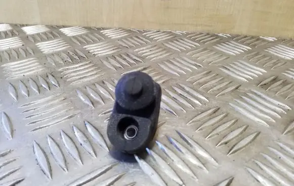 Nissan Qashqai Front door sensor 